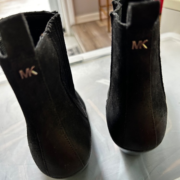 Designer Boots - Picture 5 of 5